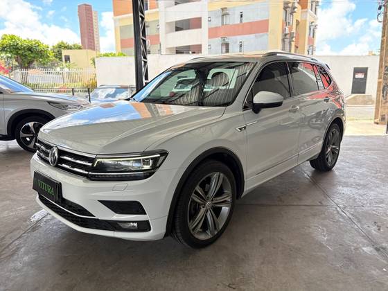 VOLKSWAGEN TIGUAN 1.4 250 TSI TOTAL FLEX ALLSPACE COMFORTLINE TIPTRONIC